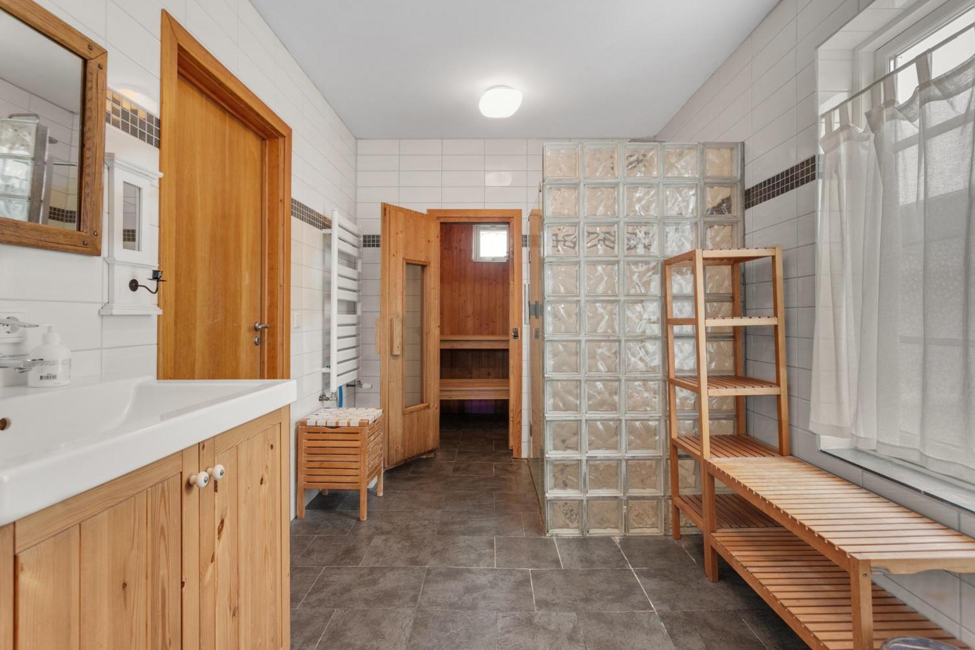 Charming Villa With A Hot Tub, By The Golden Circle Reykholt  Buitenkant foto