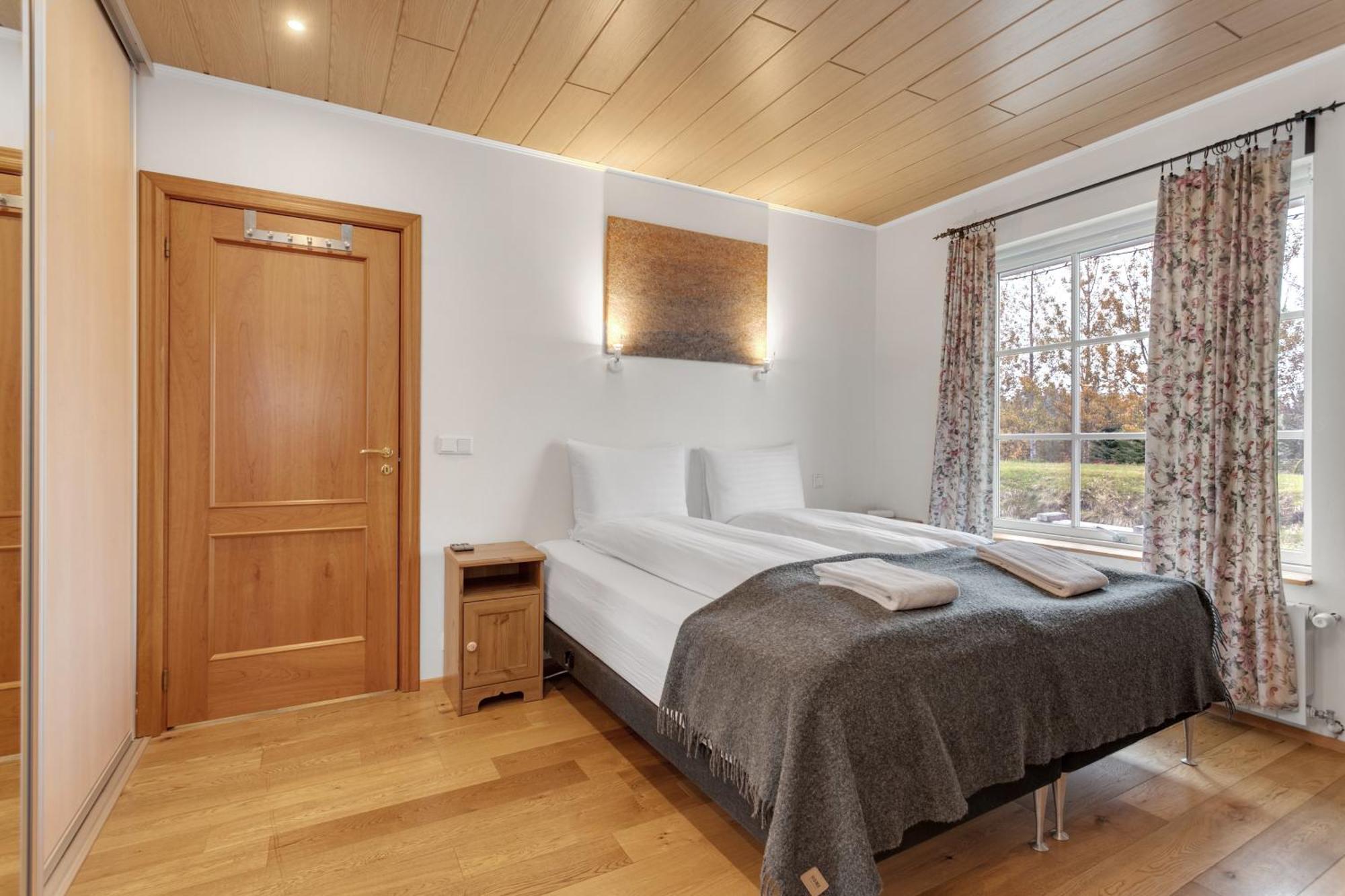 Charming Villa With A Hot Tub, By The Golden Circle Reykholt  Buitenkant foto